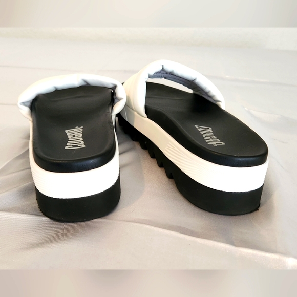 NWOT COUGAR PRATO Open toe White leather womens sandals size 7 - Picture 3 of 7